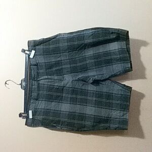 Calvin Klein shorts size 34